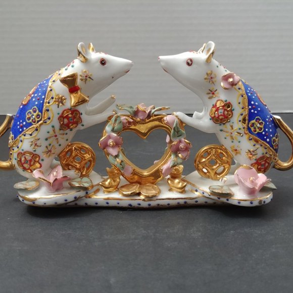 ISO - Picture 1 of 11